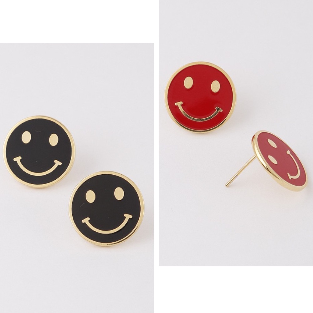 62R. Smiley Face Gold Dipped Earrings